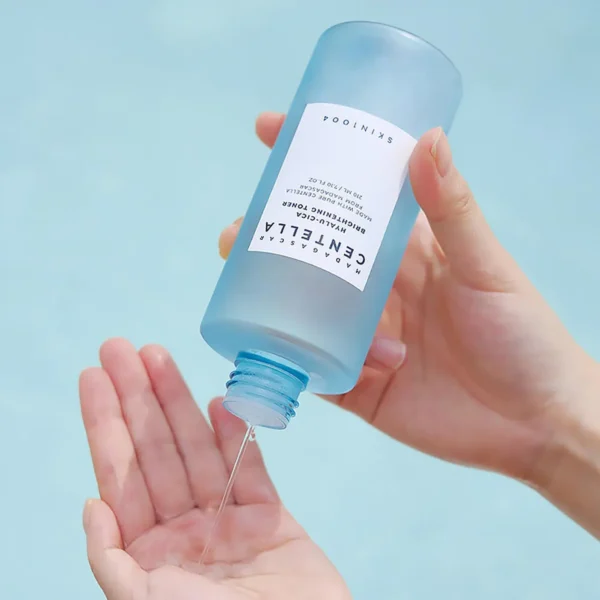 SKIN1004 Centella Hyalu-Cica Toner 210 ML - Tónico Facial Hidratante - Imagen 5