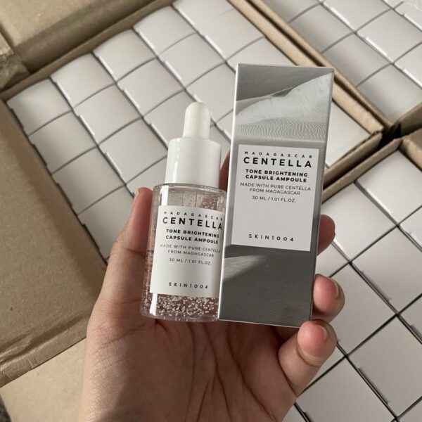 SKIN1004 Centella Tone Brightening  Ampoule 30 ML  - Serum Despigmentante- Mini Talla