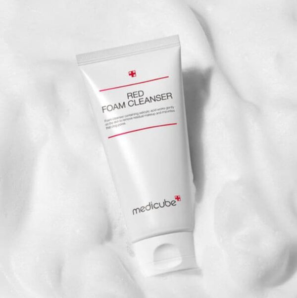 MEDICUBE Red Foam Cleanser - Jabón Facial Antirojeces y Acne 120ml - Imagen 3