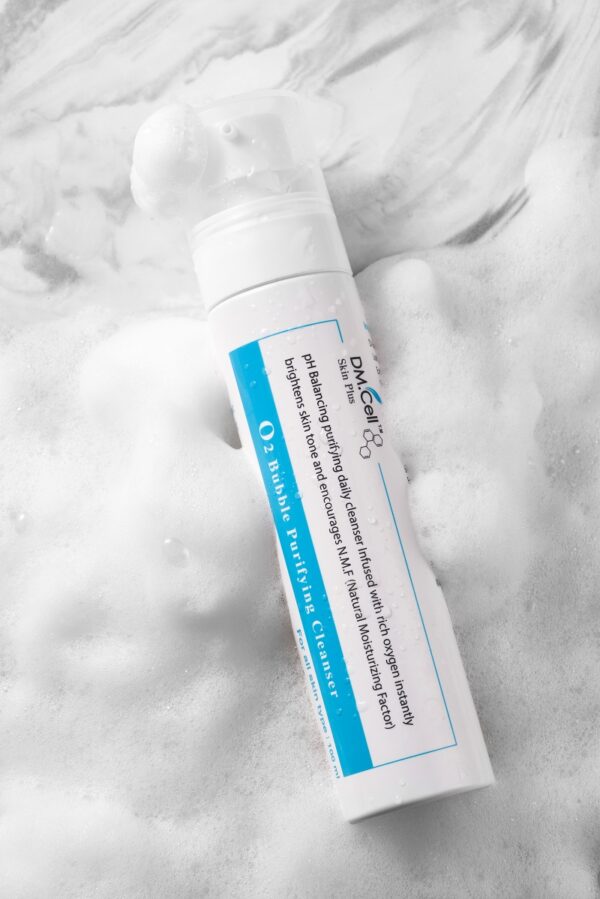 DM.CELL - O2 Bubble Purifying Cleansing Gel 100ml - Limpiador Facial  Detox - Imagen 2